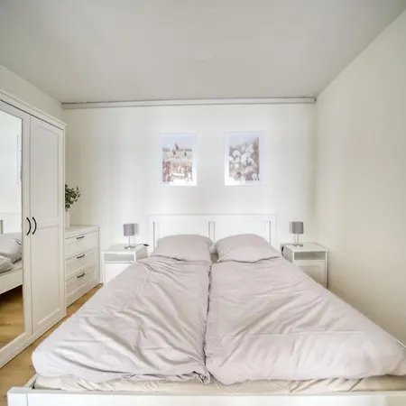 Apartment - Haus E, App 0e1101 *