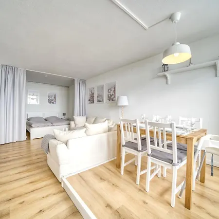 - Haus E, App 0e1101 Apartment Heiligenhafen