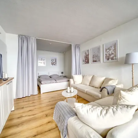 - Haus E, App 0e1101 Apartment *